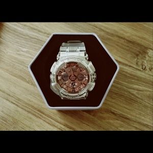 𝖡𝖾𝖻𝖾𝖱𝗁𝖾𝗑𝖺- Meant to Be music video